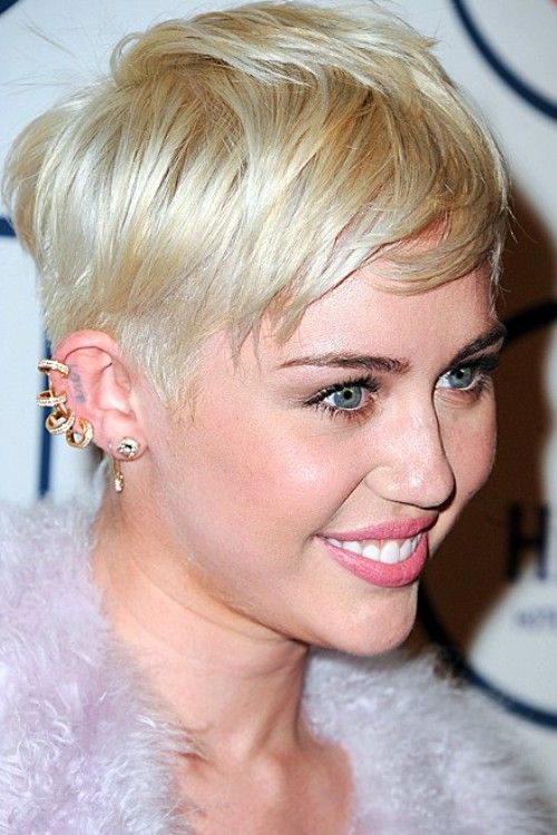 10 Best Known Miley Cyrus’ Piercings - Body Art Guru