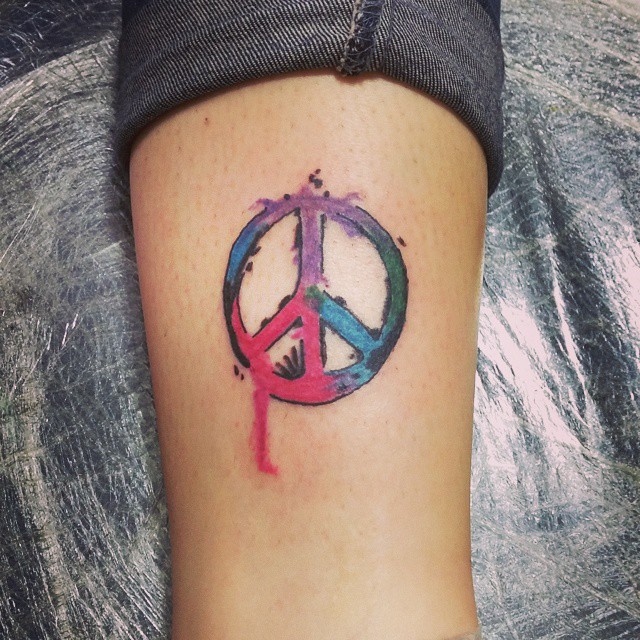 What Does Peace Sign Tattoo Mean  Represent Symbolism