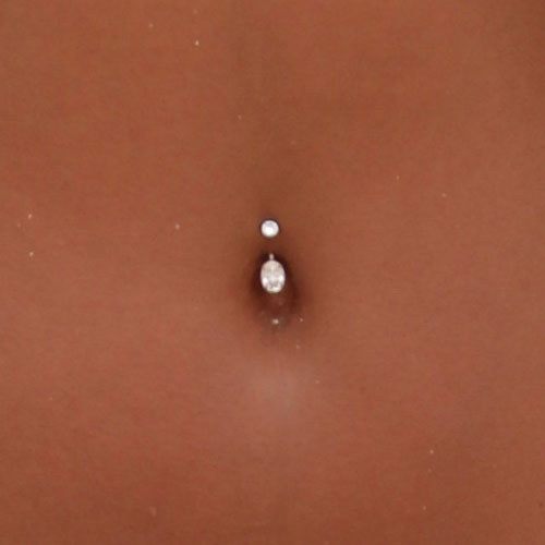 kourtney kardashian belly button piercing