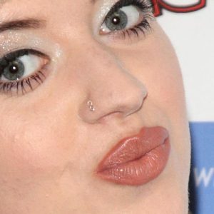 65 Celebrities With Nose Piercing - Body Art Guru