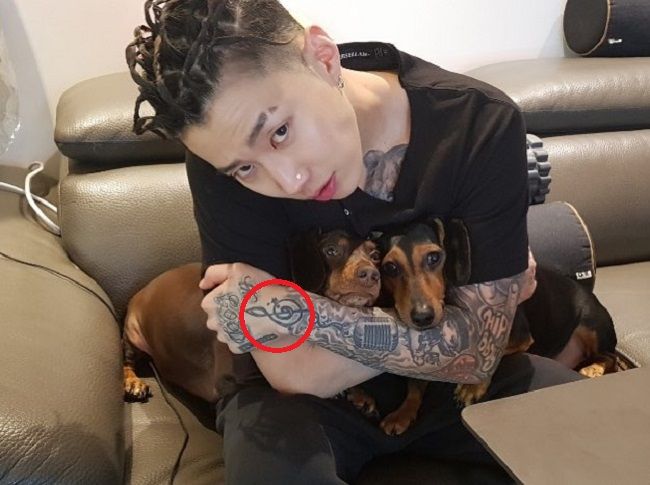 jay park-musical note tattoo