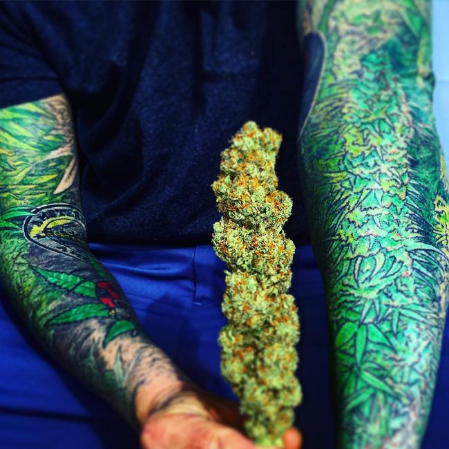 Featured image of post Tattoo Trippy Easy Stoner Drawings