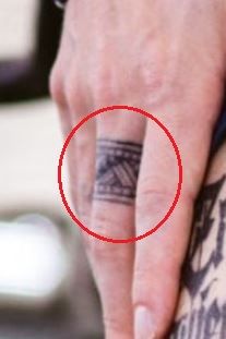 Lucas Hernandez ring tattoo