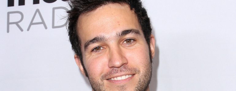 4 Celebrities with Penis Piercing 4 Celebrities with Penis Piercing