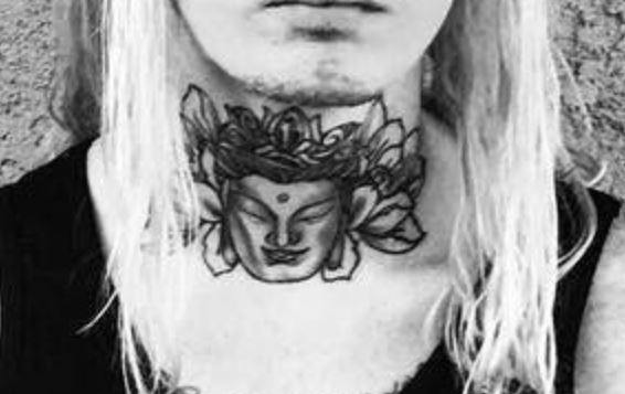 GHOSTEMANE neck tattoo