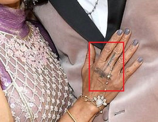 Lisa Bonet's 4 Tattoos & Their Meanings - Body Art Guru