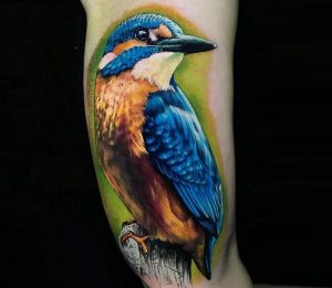 35+ Amazing Kingfisher Tattoos with Meanings - Body Art Guru