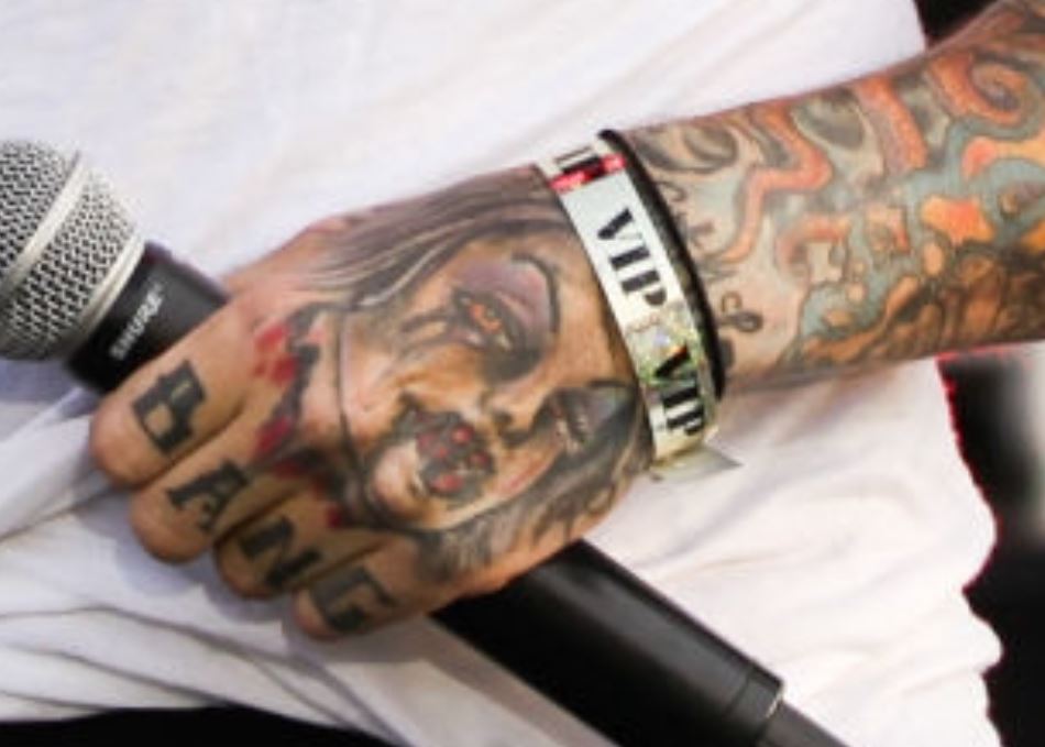 Ronnie left hand tattoo