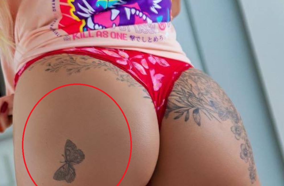 Jessica bums tattoo