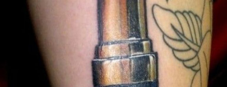 40+ Amazing Lipstick Tattoos Designs with Meanings, Ideas, and Celebrities